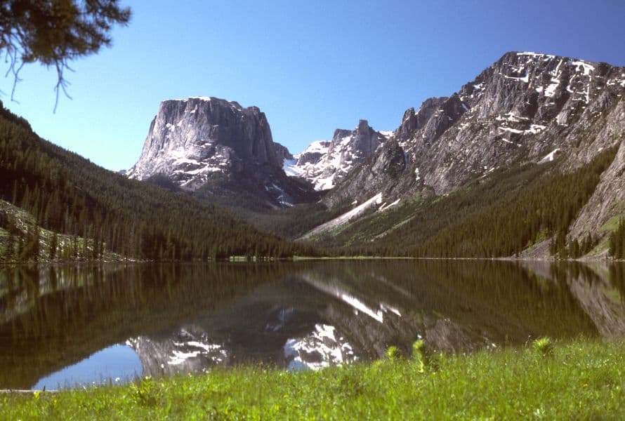 Mountains in the Wind River Range, Wyoming Green Lakes region of the Bridger Wilderness, Briger-Teton National Forest.